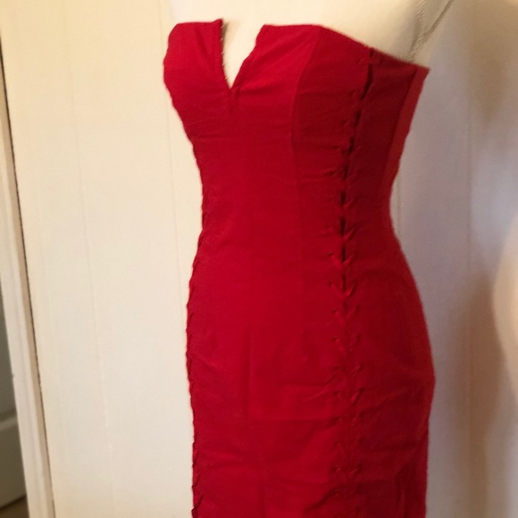 Express Lace-Up Strapless Dress B1 - Picture 2 of 6